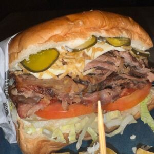 Megaroastbeef – Emparedados Club